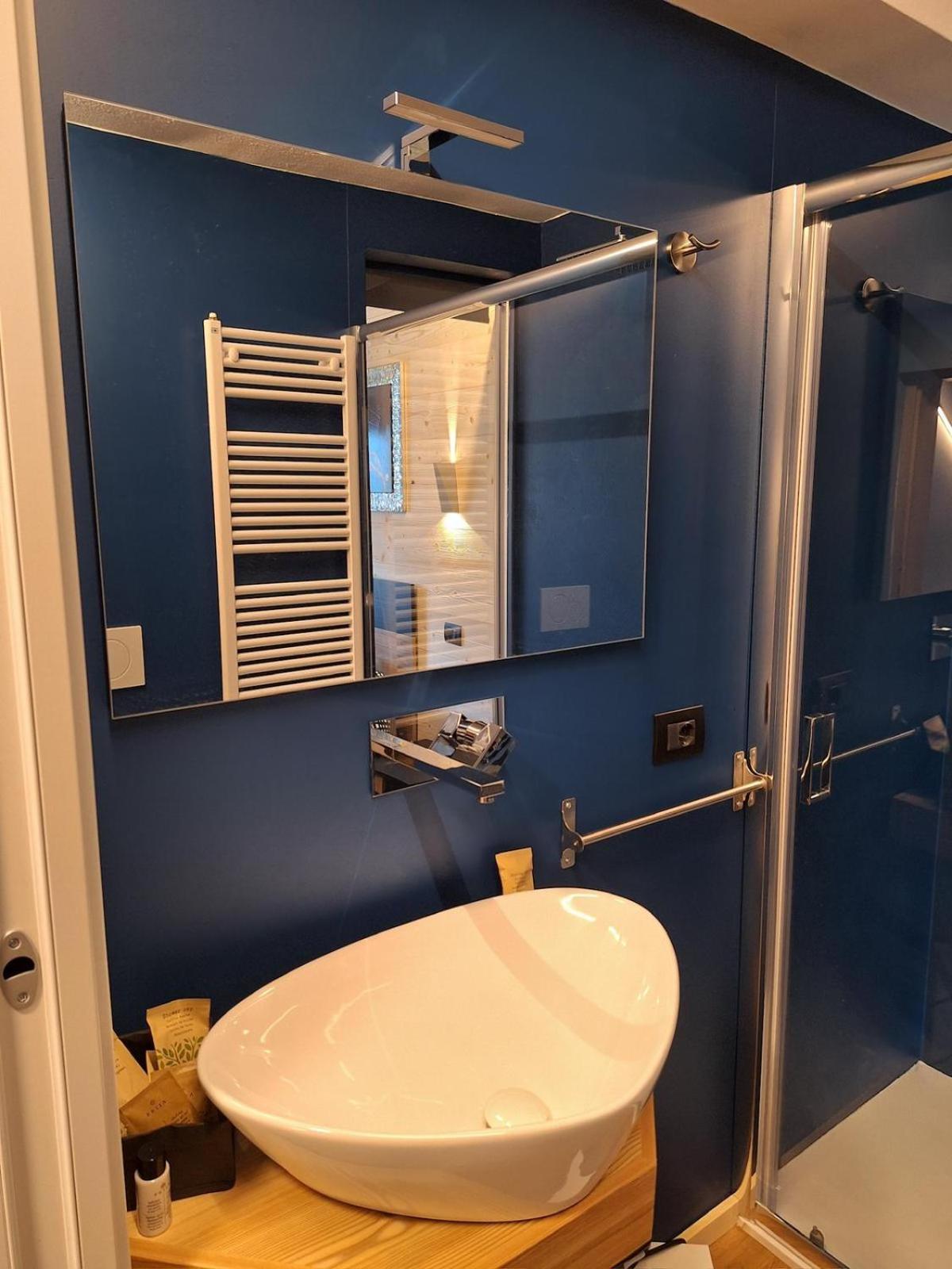 Rewind Hotel Temu Bagian luar foto